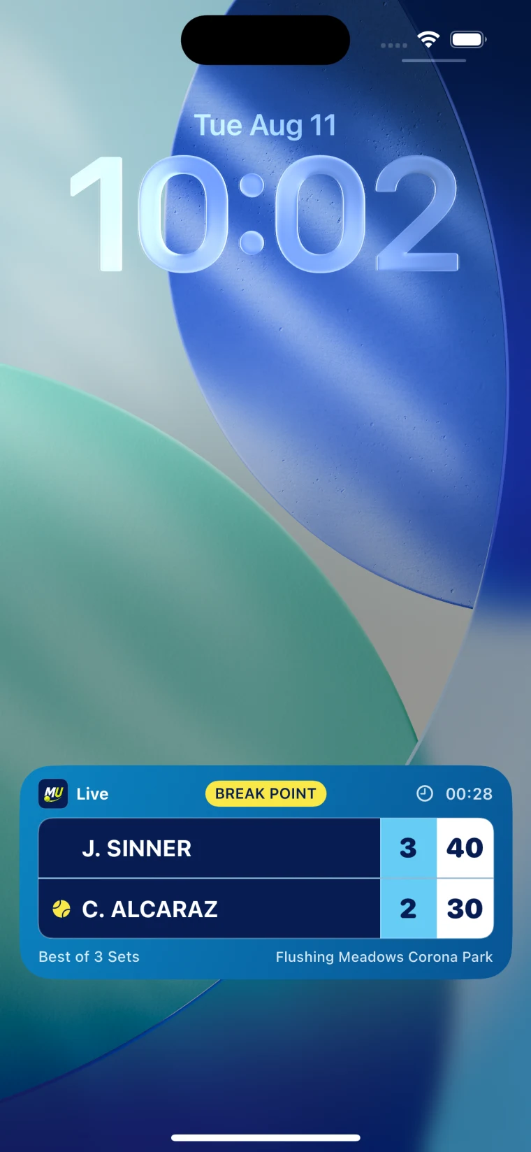 Match Update Live Activity on the iPhone Lock Screen showing the same break point at 40–30